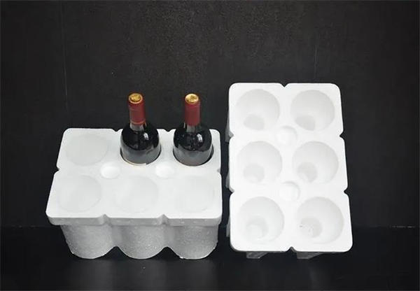 红酒泡沫箱厂家:泡沫箱是如何塑性的?